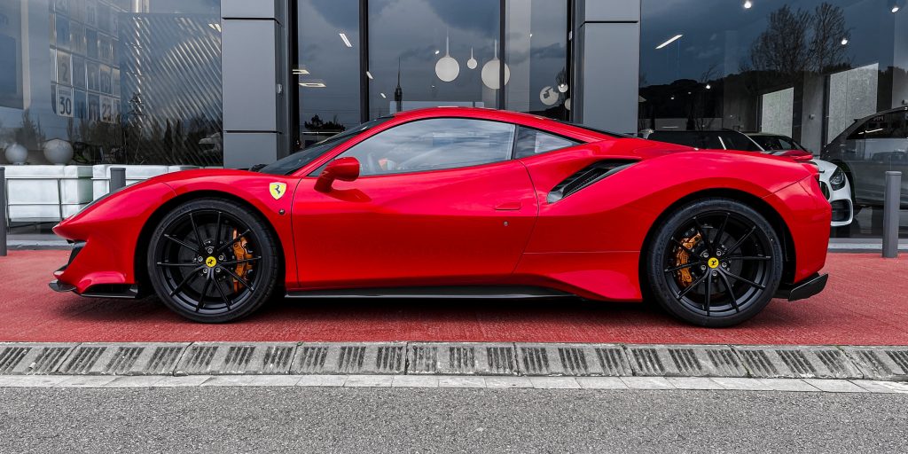 Lateral 488 Pista
