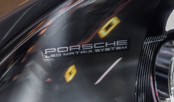 Porsche 992 Carrera 4S lleno